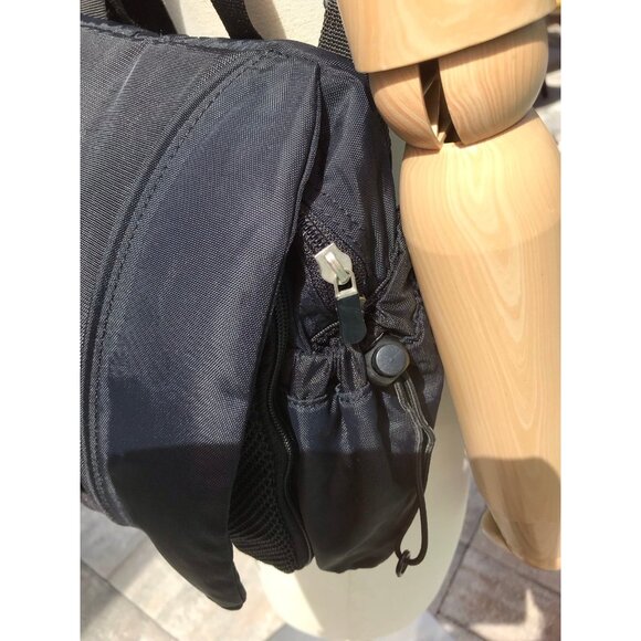 Eddie Bauer Messenger Bag Black Ajustable straps and many pockets - Picture 11 of 11